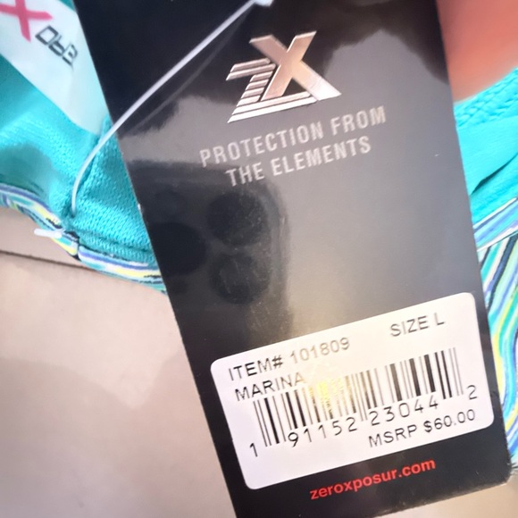 Stylish Blue and Green Halter Dress - Picture 12 of 14